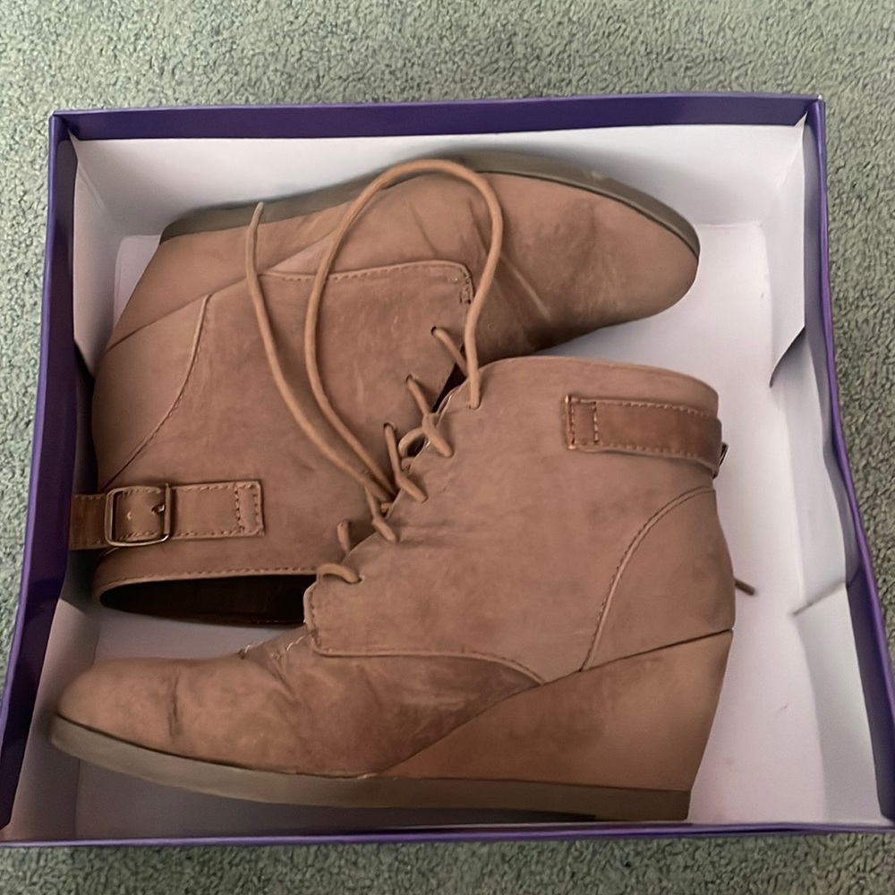 Madden girl wedge boots